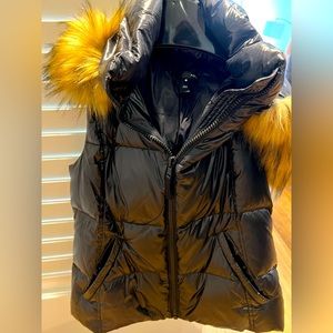 Aqua faux fur hooded puffer vest